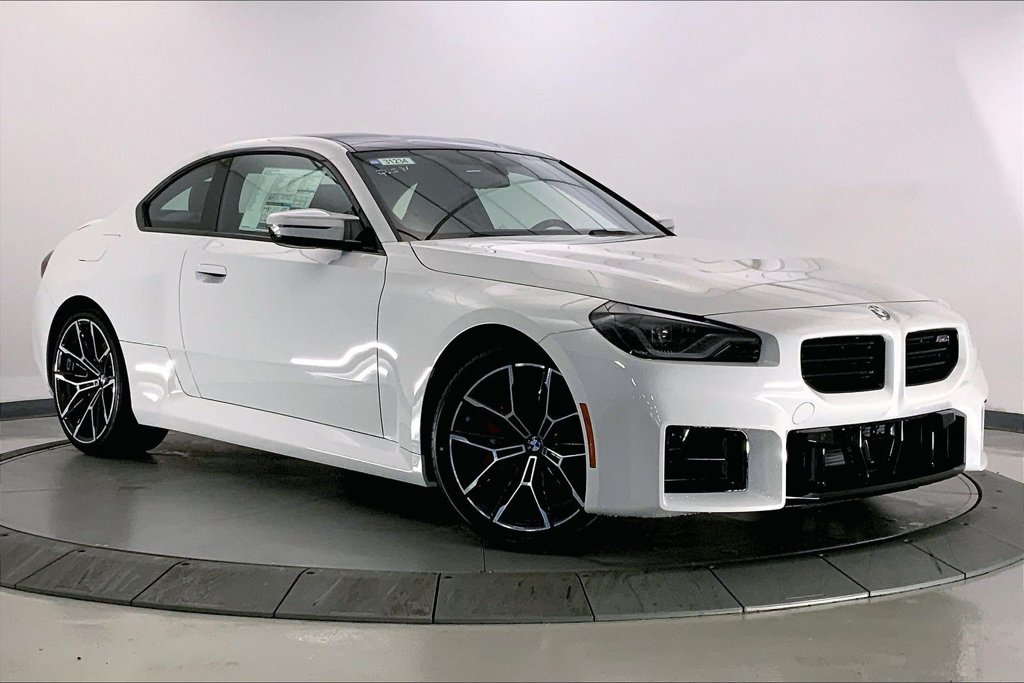 New 2026 BMW M2 w/ Lighting Package RWD image 11