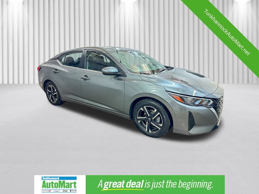 Used 2024 Nissan Sentra SV FWD image 1