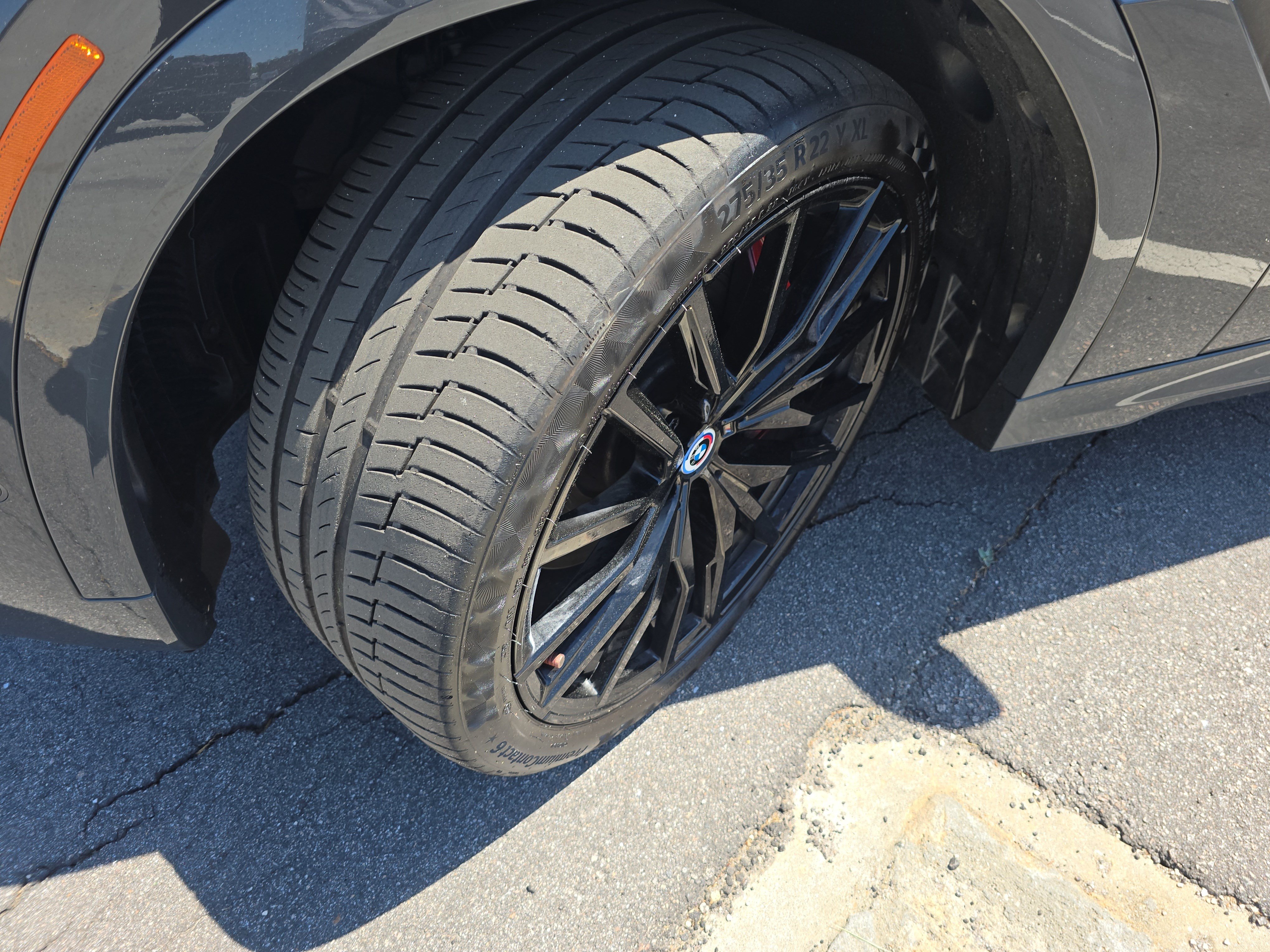 Used 2023 BMW X6 M50i w/ Executive Package AWD/4WD image 28