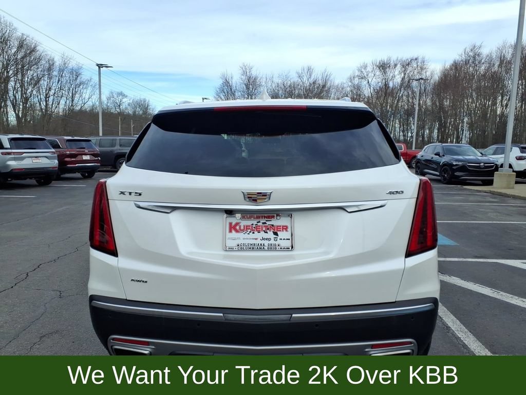 Used 2023 Cadillac XT5 Premium Luxury w/ LPO, Floor Liner Package AWD/4WD image 7