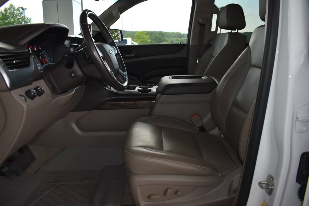 Used 2019 Chevrolet Tahoe LT AWD/4WD image 4