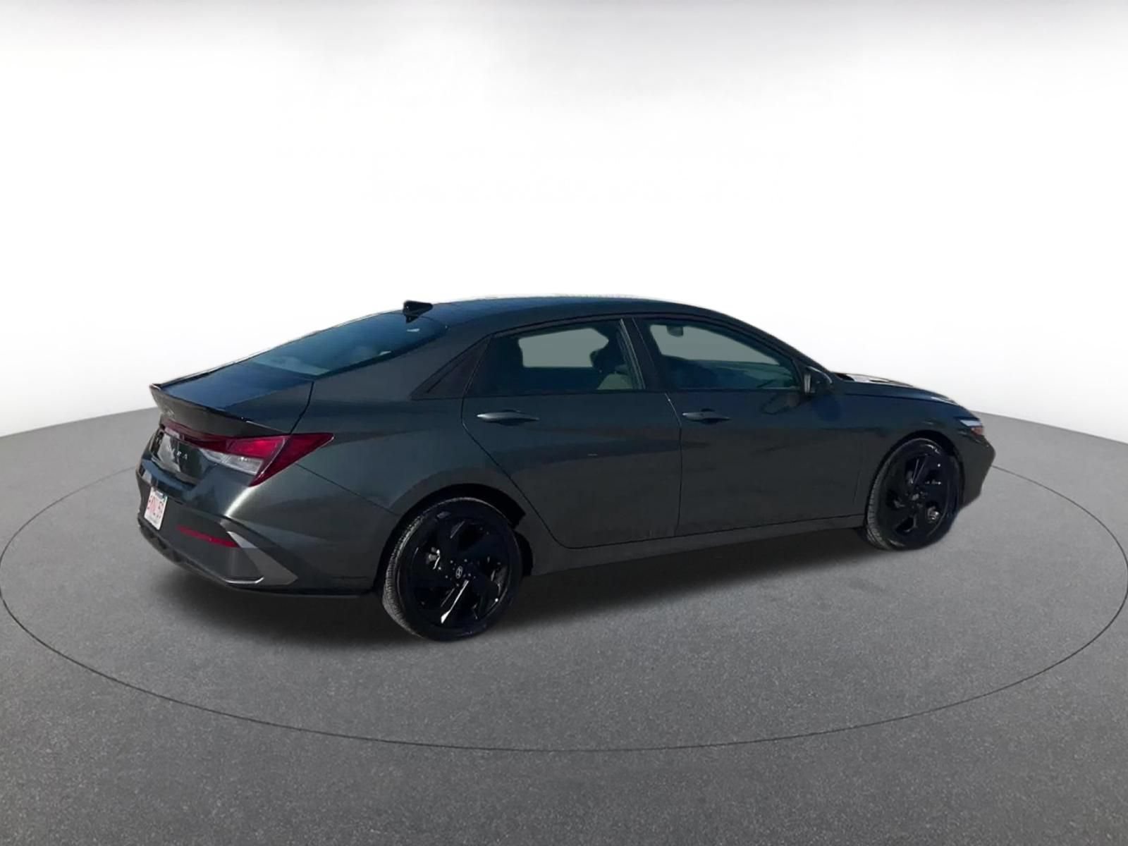 Used 2026 Hyundai Elantra Sport FWD image 14