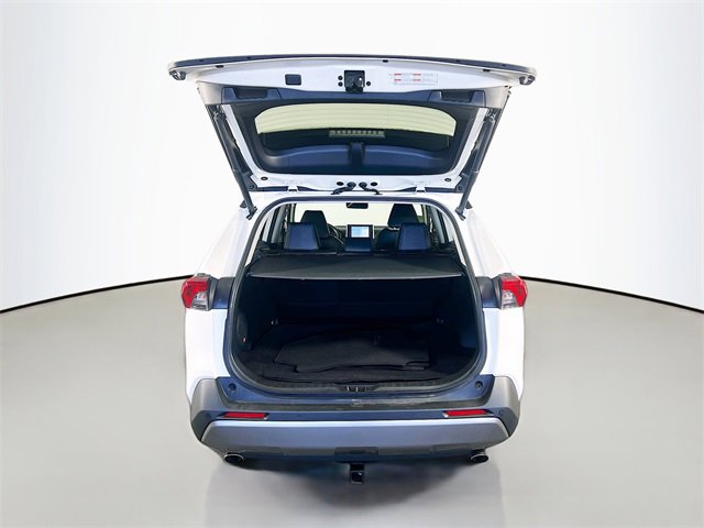 Used 2019 Toyota RAV4 Limited image 28