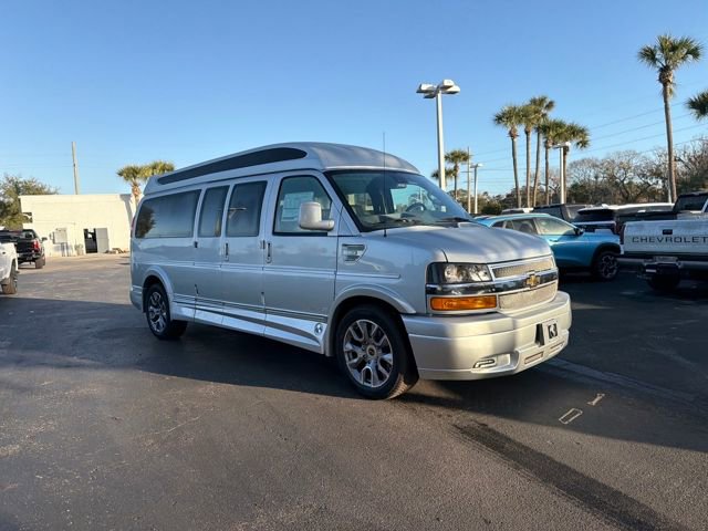 New 2025 Chevrolet Express 2500 Work Van 3D Extended Cargo Van w/ Driver Convenience Package image 17