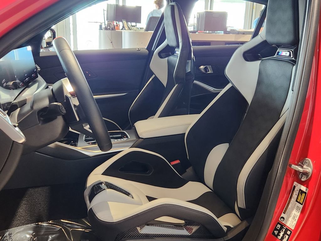 Used 2025 BMW M3 Competition image 9