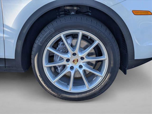 Used 2019 Porsche Cayenne image 22