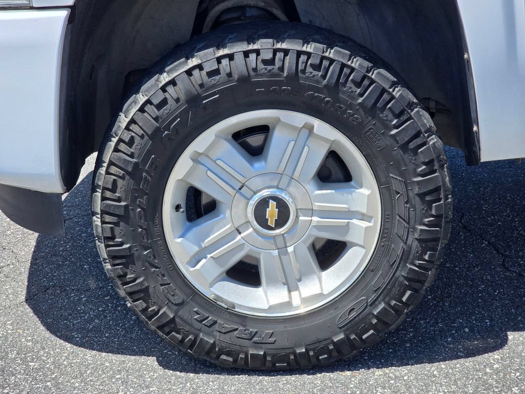 Used 2013 Chevrolet Silverado 1500 LT w/ All-Star Edition AWD/4WD image 11