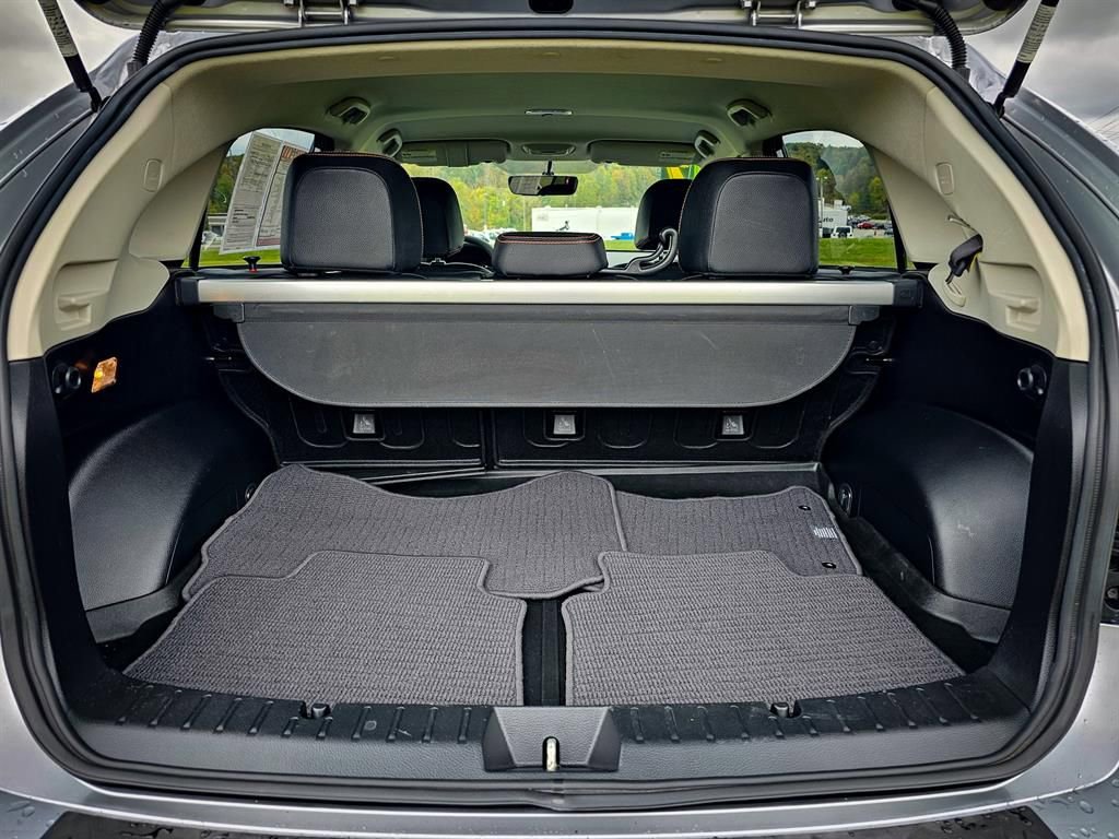 Used 2017 Subaru Crosstrek 2.0i Limited w/ Popular Package #2 image 32