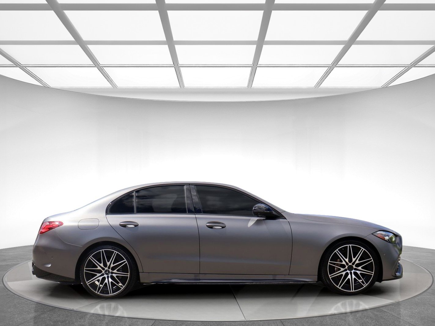 Used 2023 Mercedes-Benz C 43 AMG 4MATIC Sedan w/ Pinnacle Trim Package image 4