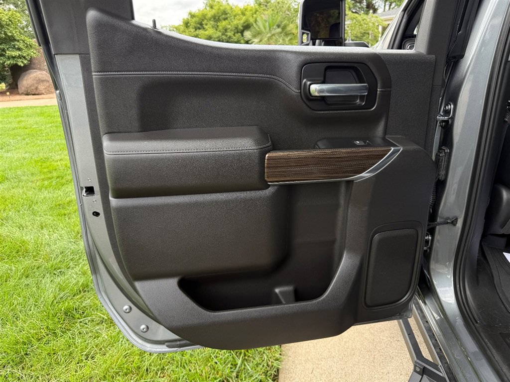Used 2021 Chevrolet Silverado 1500 LT Trail Boss w/ Bed Protection Package AWD/4WD image 52