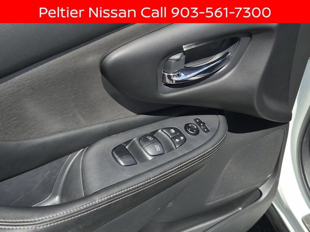 Certified 2024 Nissan Murano SV w/ SV Midnight Edition Package FWD image 22