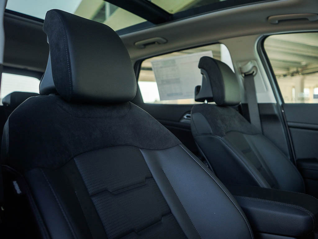 New 2026 Kia Sportage SX image 12