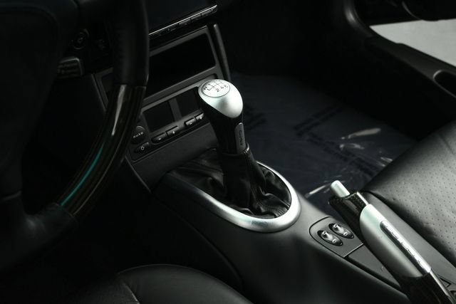 Used 2005 Porsche 911 Turbo AWD/4WD image 41