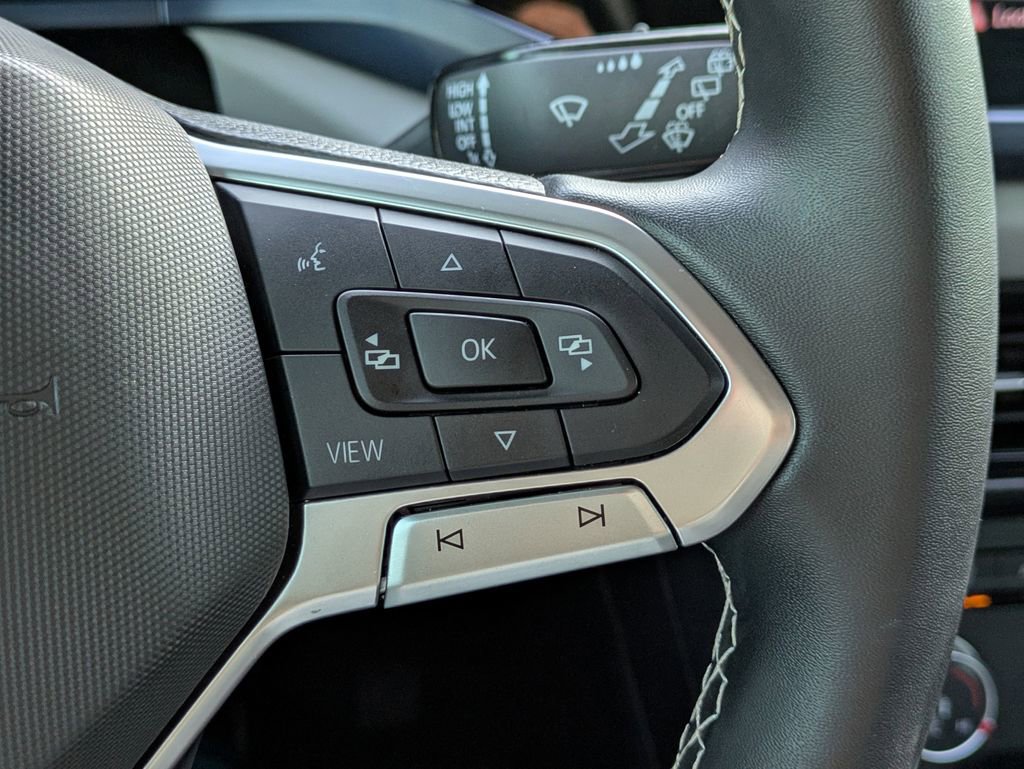 Used 2022 Volkswagen Taos SE image 27