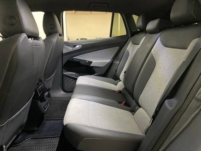 Used 2025 Volkswagen ID.4 Pro RWD image 22