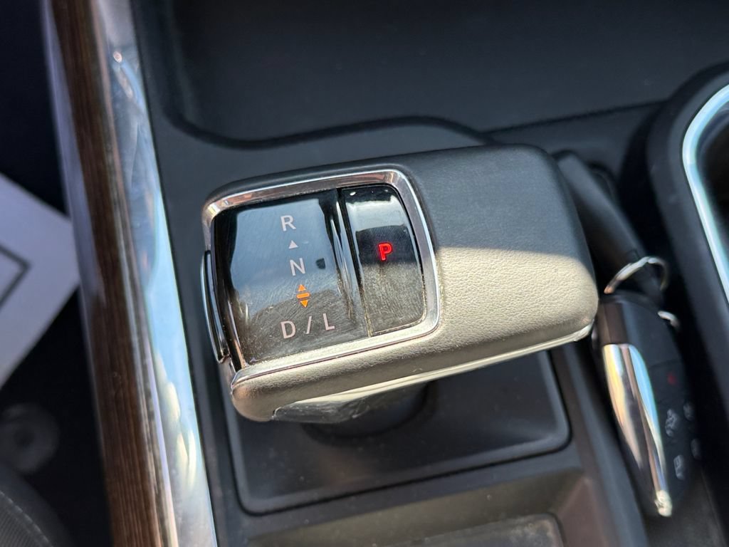 Used 2024 GMC Sierra 1500 Elevation w/ Preferred Package AWD/4WD image 32