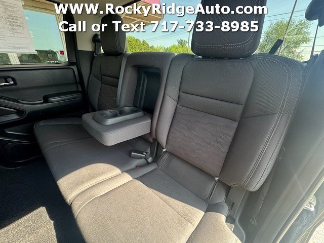 Used 2023 Nissan Frontier SV w/ Tow Package AWD/4WD image 27