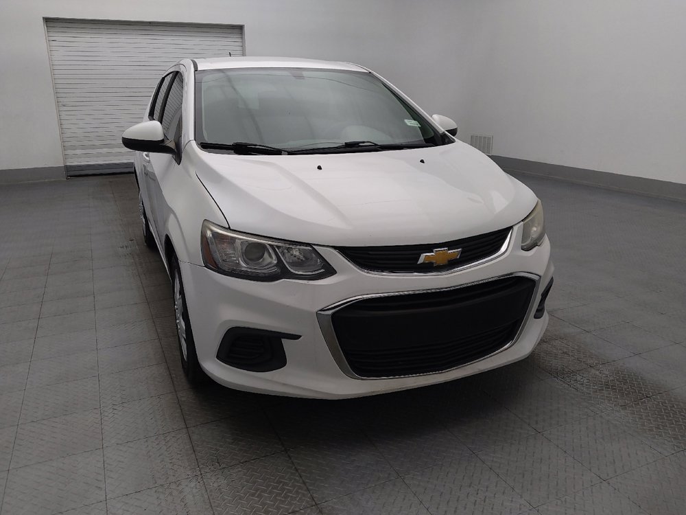 Used 2018 Chevrolet Sonic LT FWD image 14
