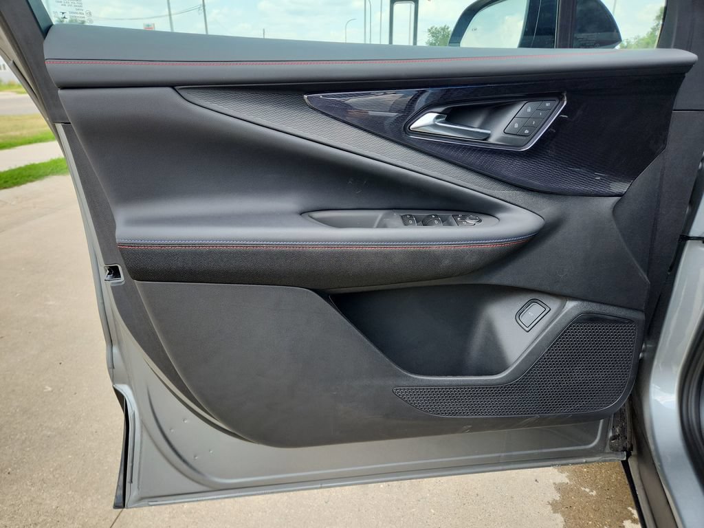 New 2026 Chevrolet Blazer EV RS AWD/4WD image 12
