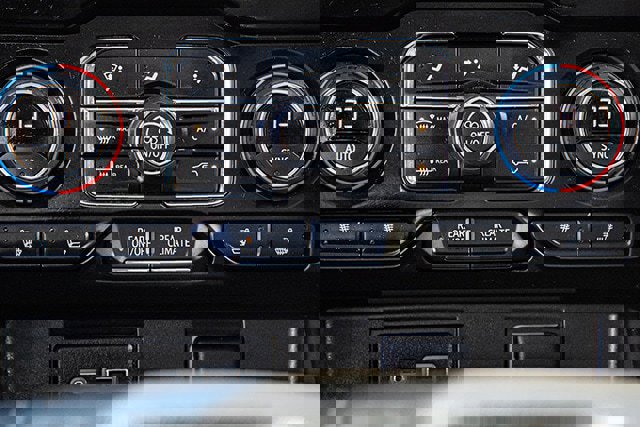 Used 2023 Chevrolet Suburban Z71 w/ Z71 Off-Road Package image 21