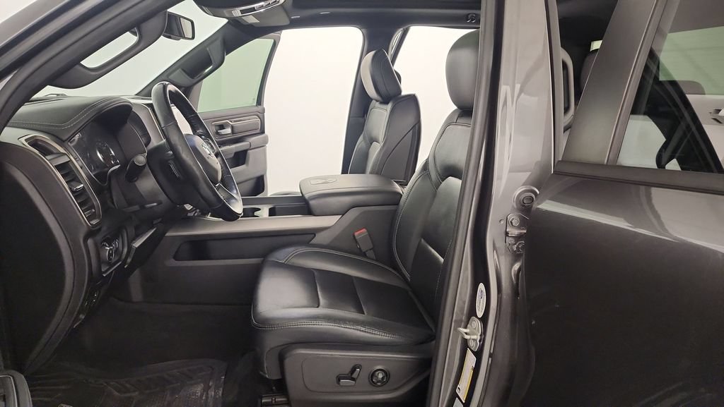 Used 2019 RAM 1500 Sport w/ Level 2 Equipment Group AWD/4WD image 14