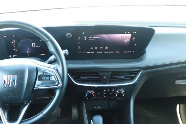 Used 2025 Buick Encore GX Preferred image 15