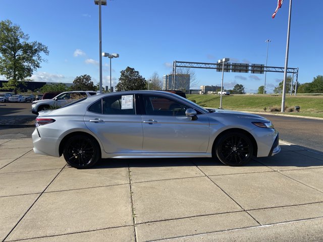 Used 2024 Toyota Camry XSE image 13
