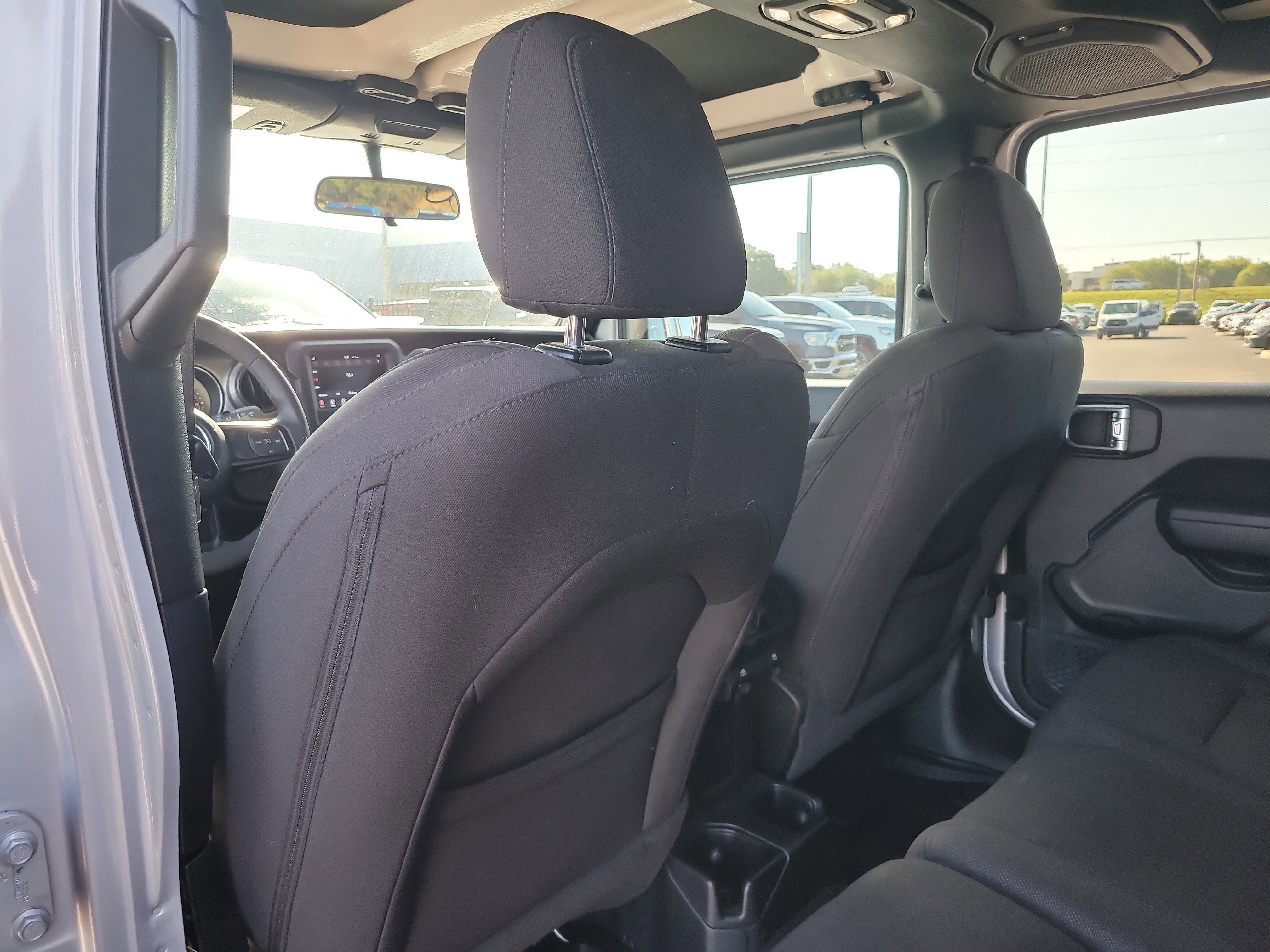 Used 2023 Jeep Wrangler Sport S image 12