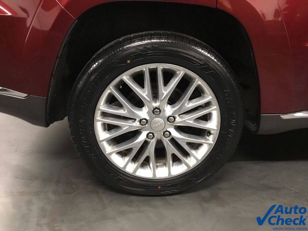 Used 2018 Jeep Grand Cherokee Summit image 20