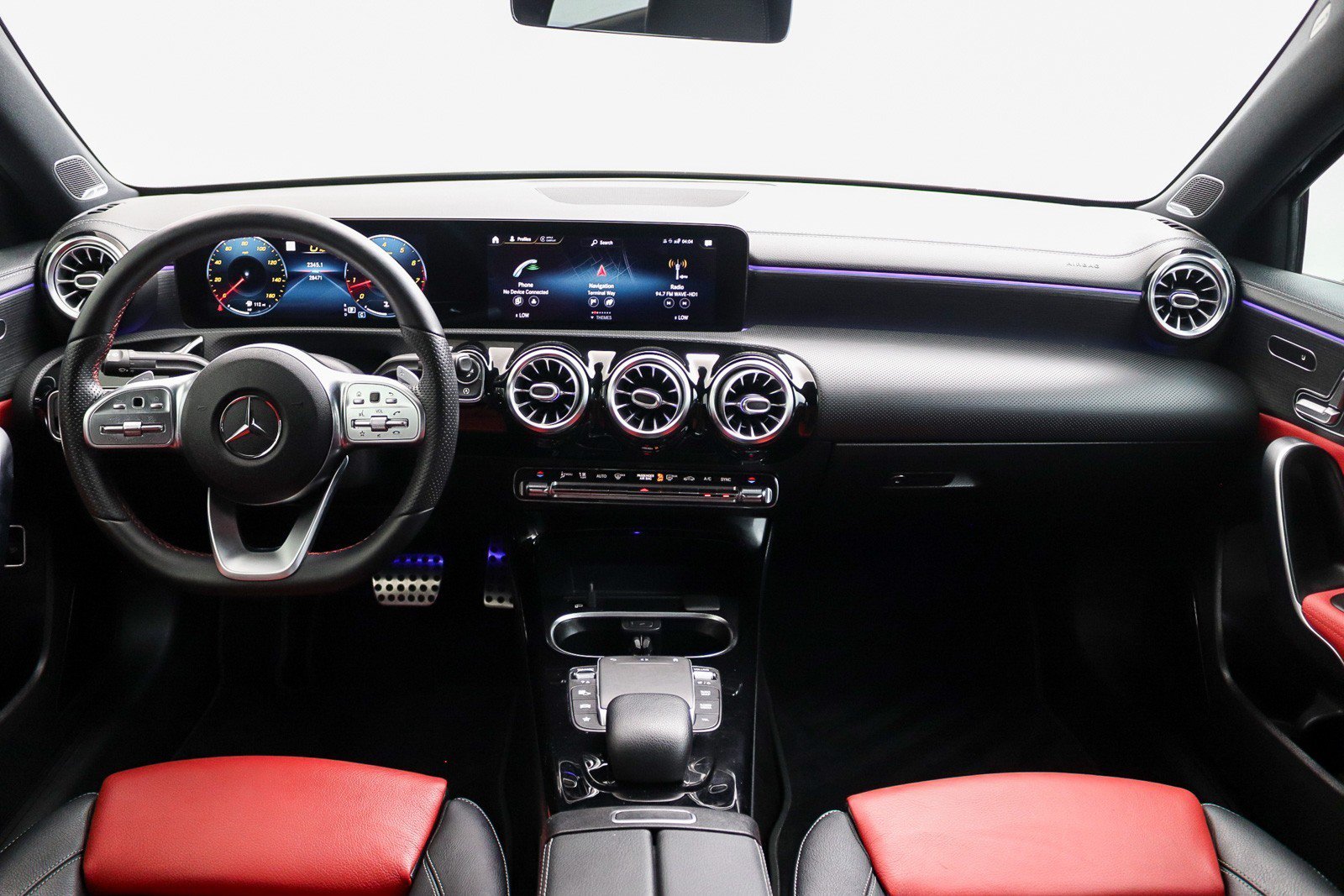 Used 2021 Mercedes-Benz A 220 w/ AMG Line image 15