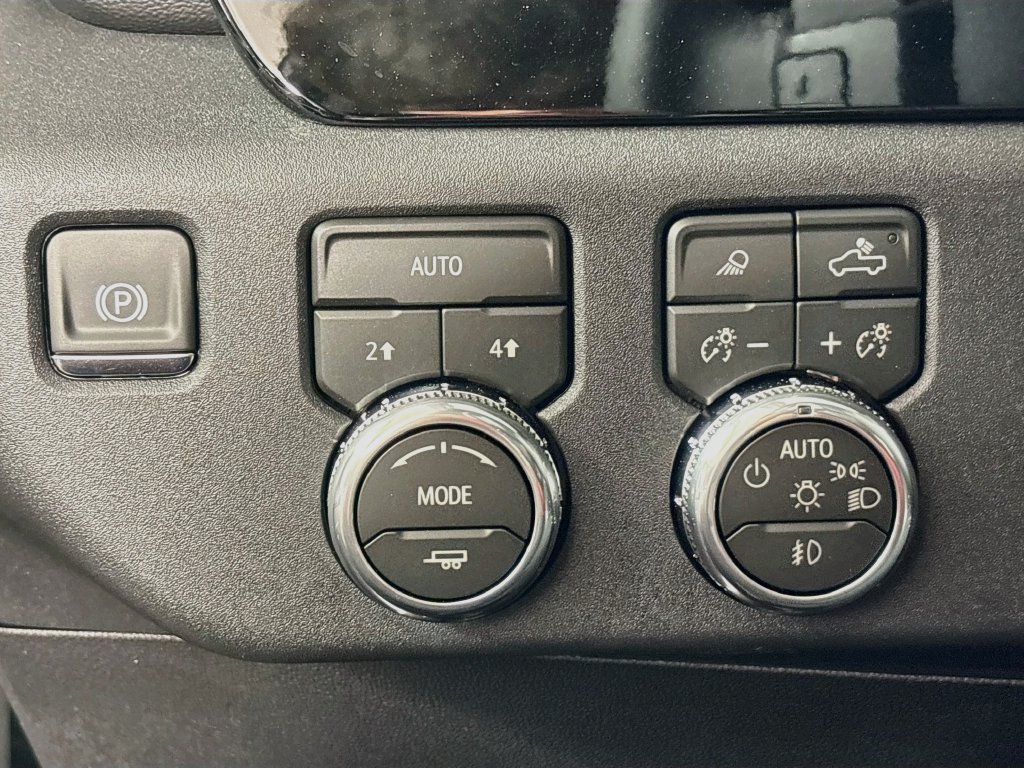 New 2026 GMC Sierra 1500 Elevation w/ Elevation Premium Package AWD/4WD image 10