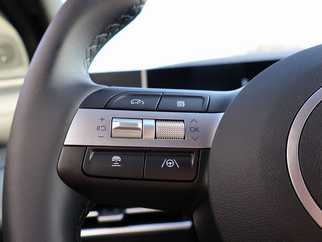New 2026 Hyundai Tucson XRT image 27