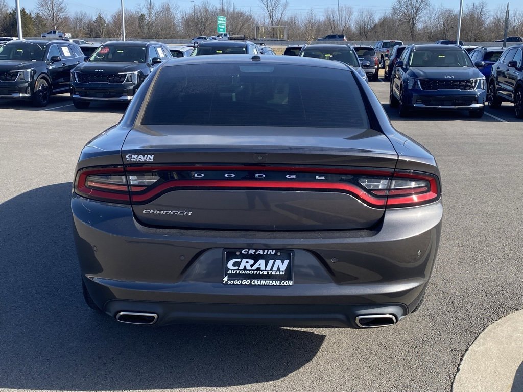 Used 2020 Dodge Charger SXT image 6