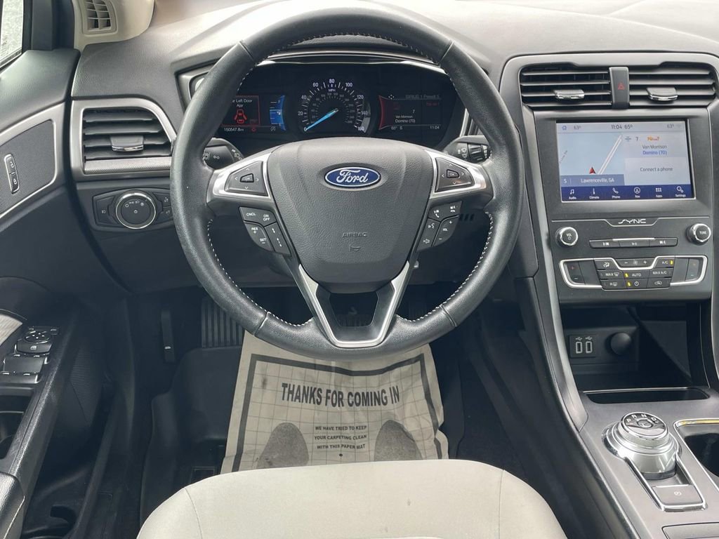 Used 2020 Ford Fusion SE w/ Equipment Group 151A image 13