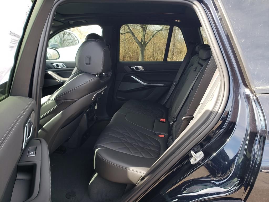 New 2026 BMW X5 xDrive40i w/ M Sport Package image 7