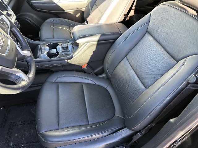 Used 2022 GMC Acadia SLT w/ Preferred Package AWD/4WD image 16