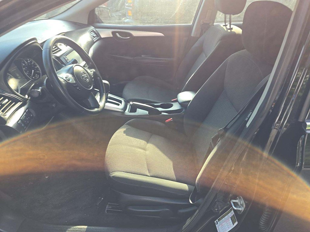 Used 2019 Nissan Sentra S FWD image 3