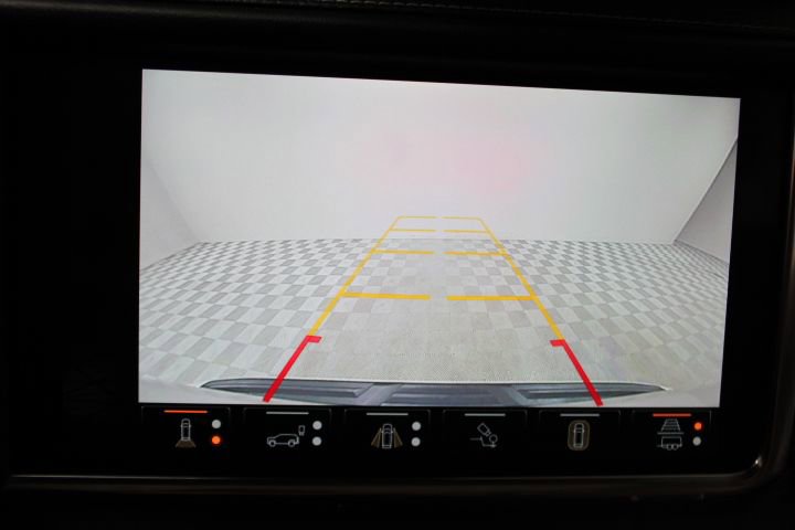 Used 2023 GMC Yukon XL Denali Ultimate w/ LPO, Floor Liner Package image 5