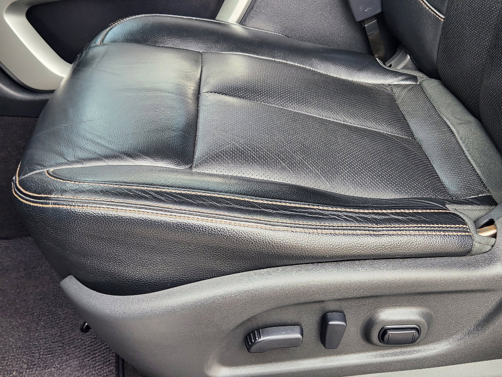 Used 2017 Nissan Titan SL image 24