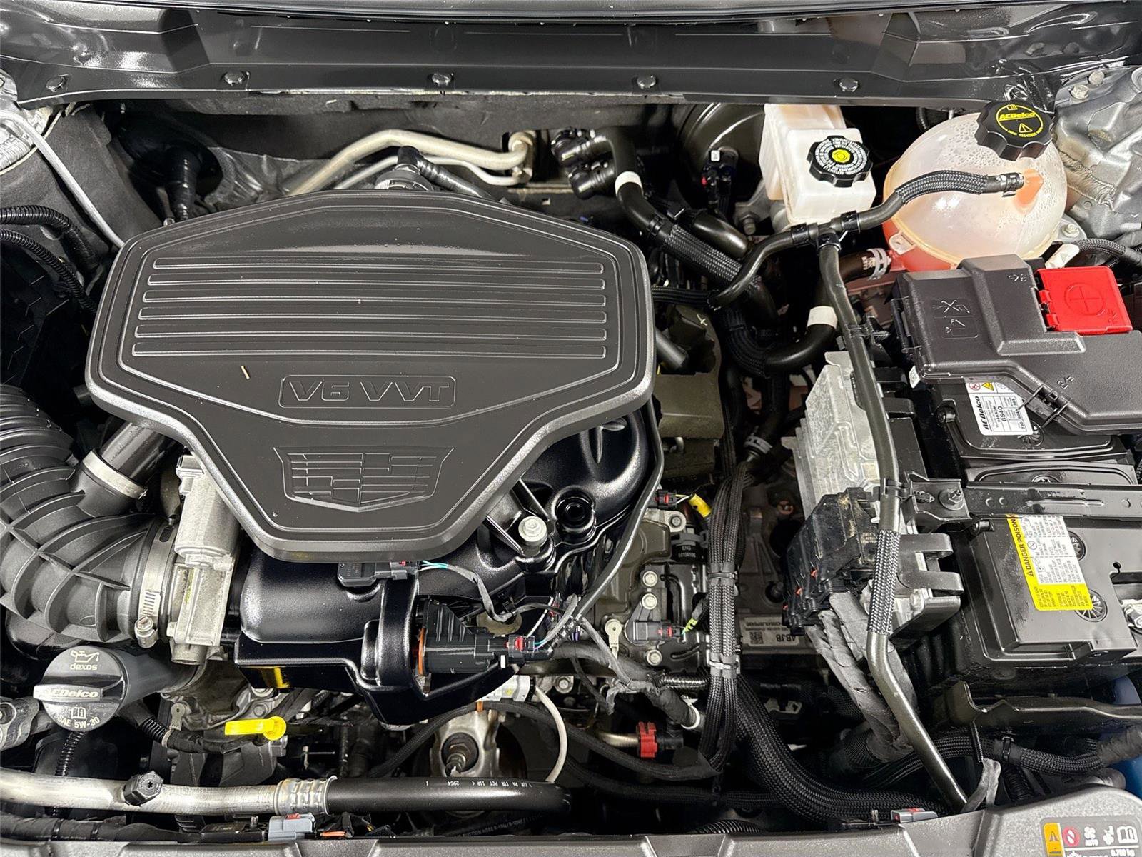 Used 2025 Cadillac XT5 Premium Luxury image 46