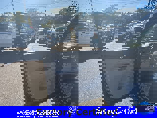 Certified 2022 GMC Acadia SLT image 18