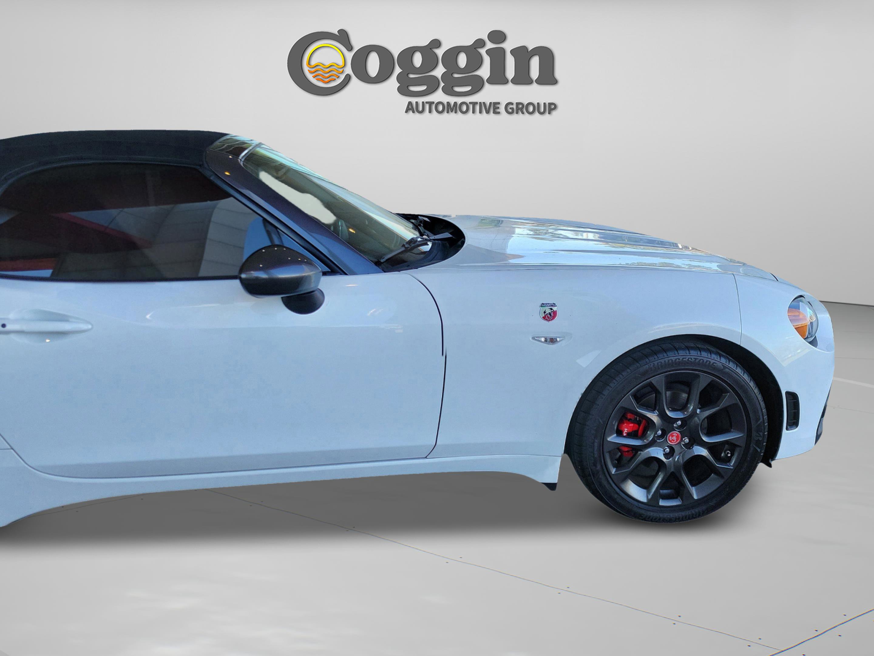 Used 2017 FIAT 124 Spider Abarth image 32