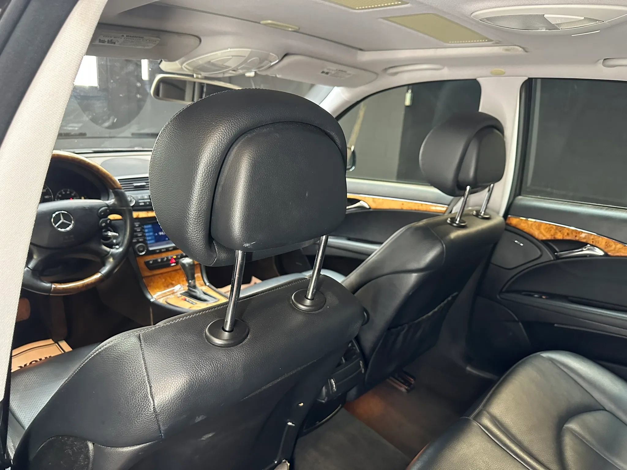 Used 2008 Mercedes-Benz E 350 4MATIC Sedan image 19