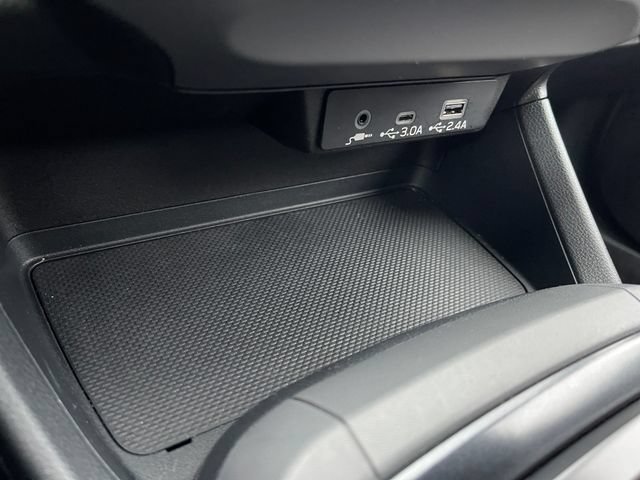 Certified 2026 Subaru Crosstrek 2.5i Premium AWD/4WD image 23