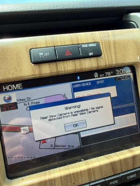 Used 2011 Ford F150 Lariat w/ Lariat Plus Pkg RWD image 13