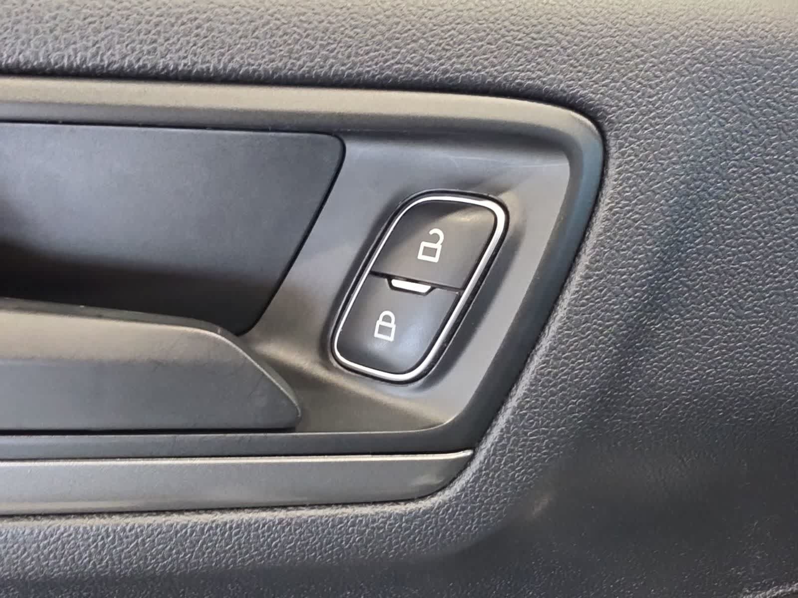 Used 2023 Ford Escape Active FWD image 17