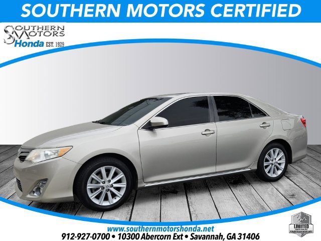 Used 2014 Toyota Camry XLE w/ Leather Package