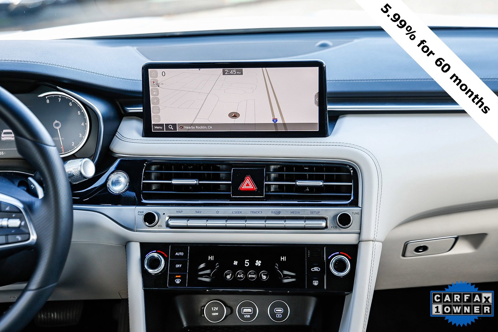 Used 2025 Genesis G70 2.5T image 11