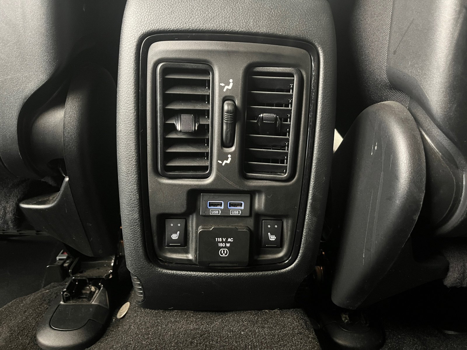 Used 2022 Dodge Durango R/T w/ Tow 'N Go Package image 19