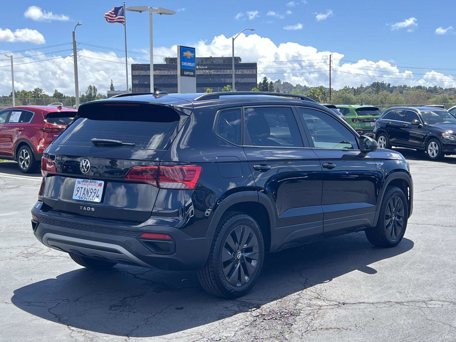 Used 2022 Volkswagen Taos S image 23